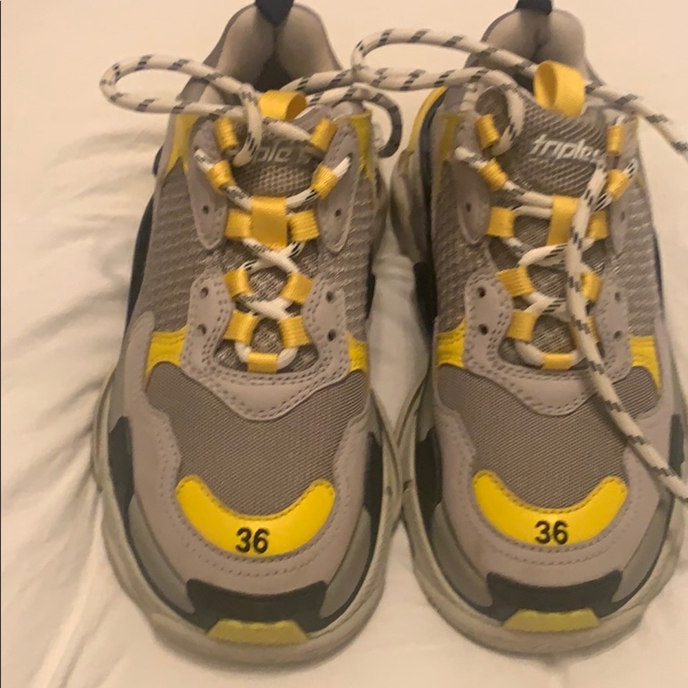 Balenciaga sneakers size 36